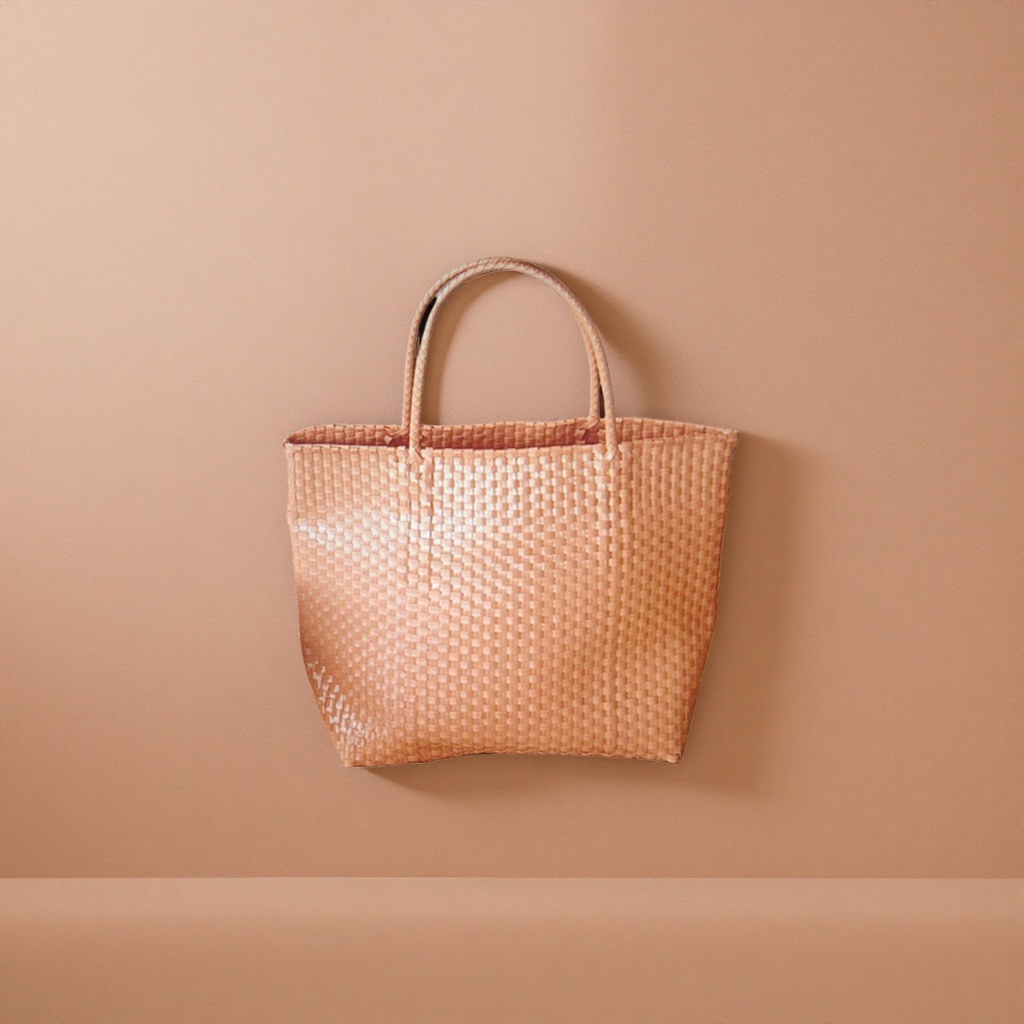 Orange woven handbag, a fashionable and casual large-capacity single-shoulder bag for women