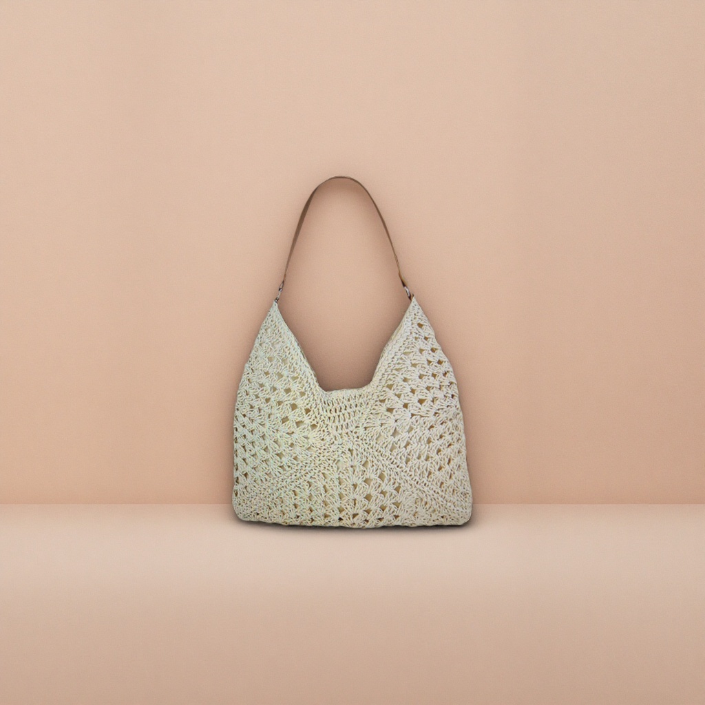 This off-white crochet handbag is a casual and artistic single-shoulder crossbody bag for women Application Scenario