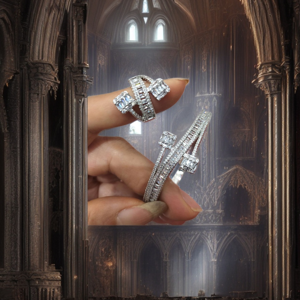 The silver diamond-encrusted bracelet and ring set is fashionable, simple and versatile for women details Picture