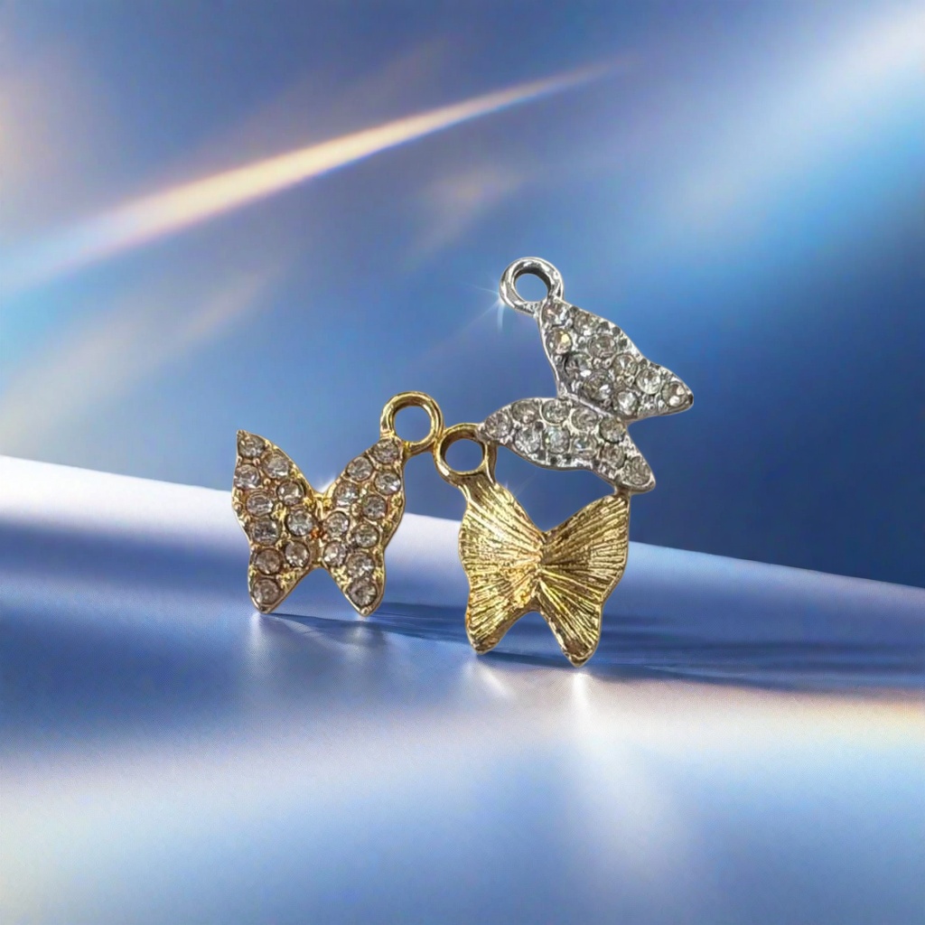 قلادة الفراشة الذهبية الفضية ذات اللون الذهبي Specification image