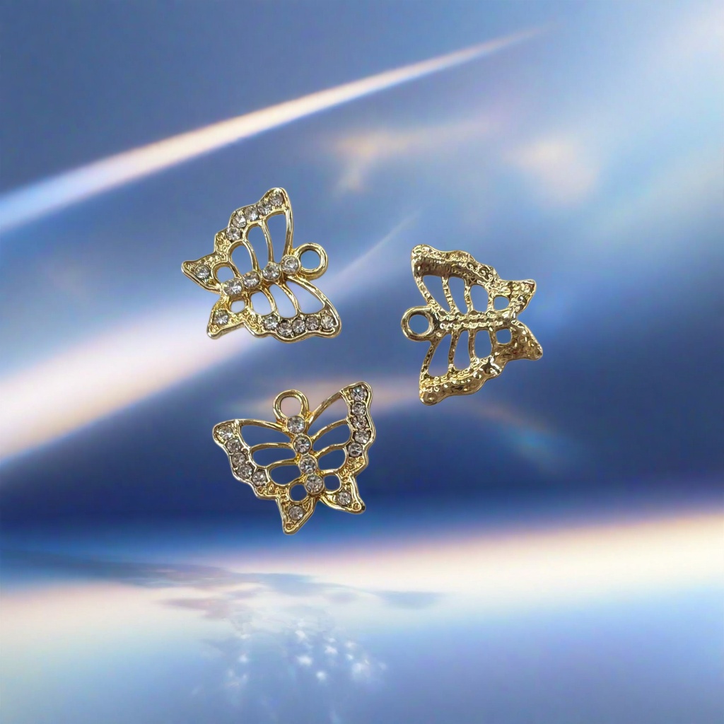 Golden butterfly-shaped jewelry inlaid with crystal embellishments Specification image