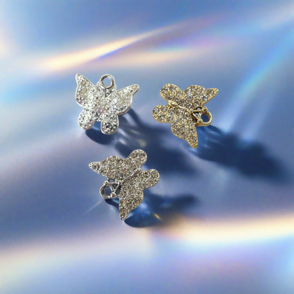 Silver and gold diamond-encrusted butterfly pendant women's fashion necklace Specification image