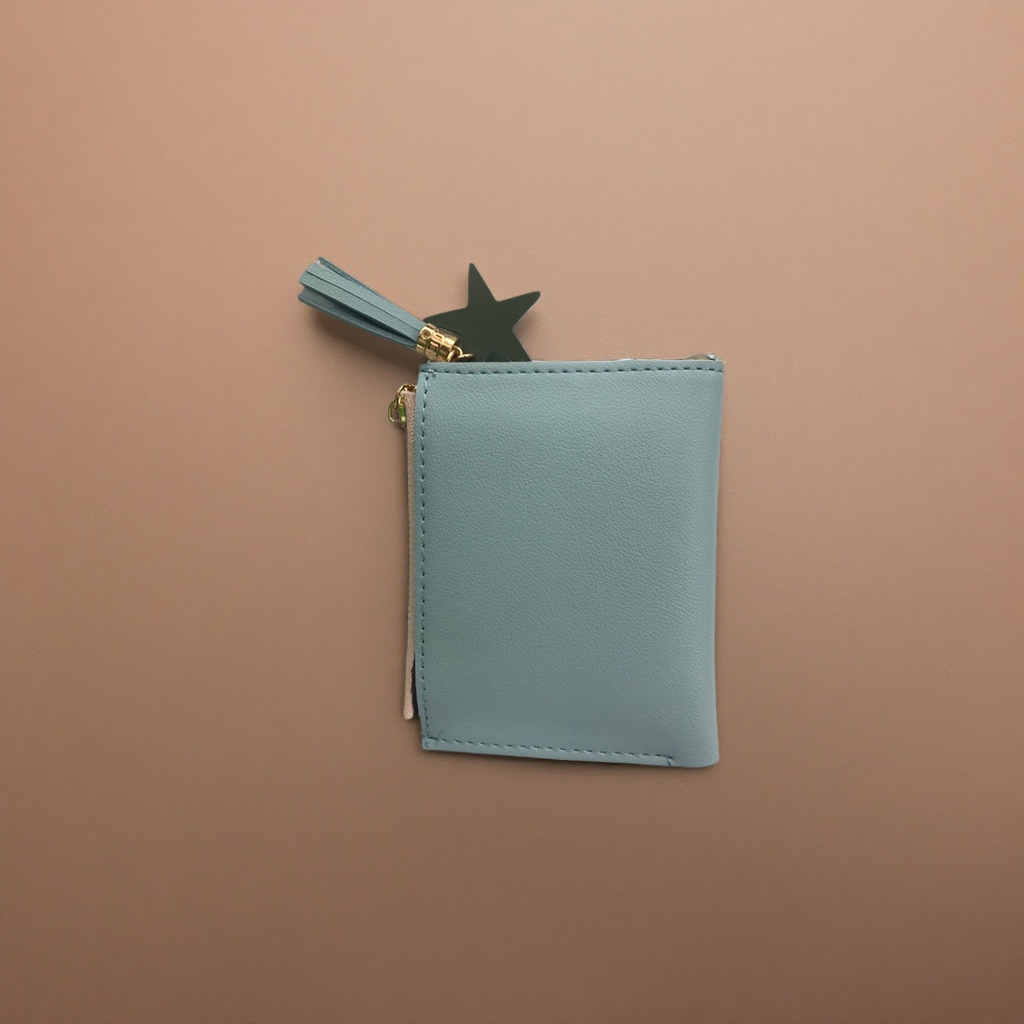 The light blue leather long wallet is simple, fashionable and versatile for ladies details Picture