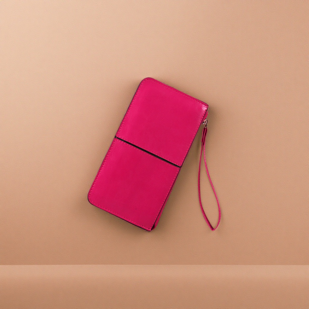 The rose red genuine leather ladies' wallet is small, light, fashionable and versatile