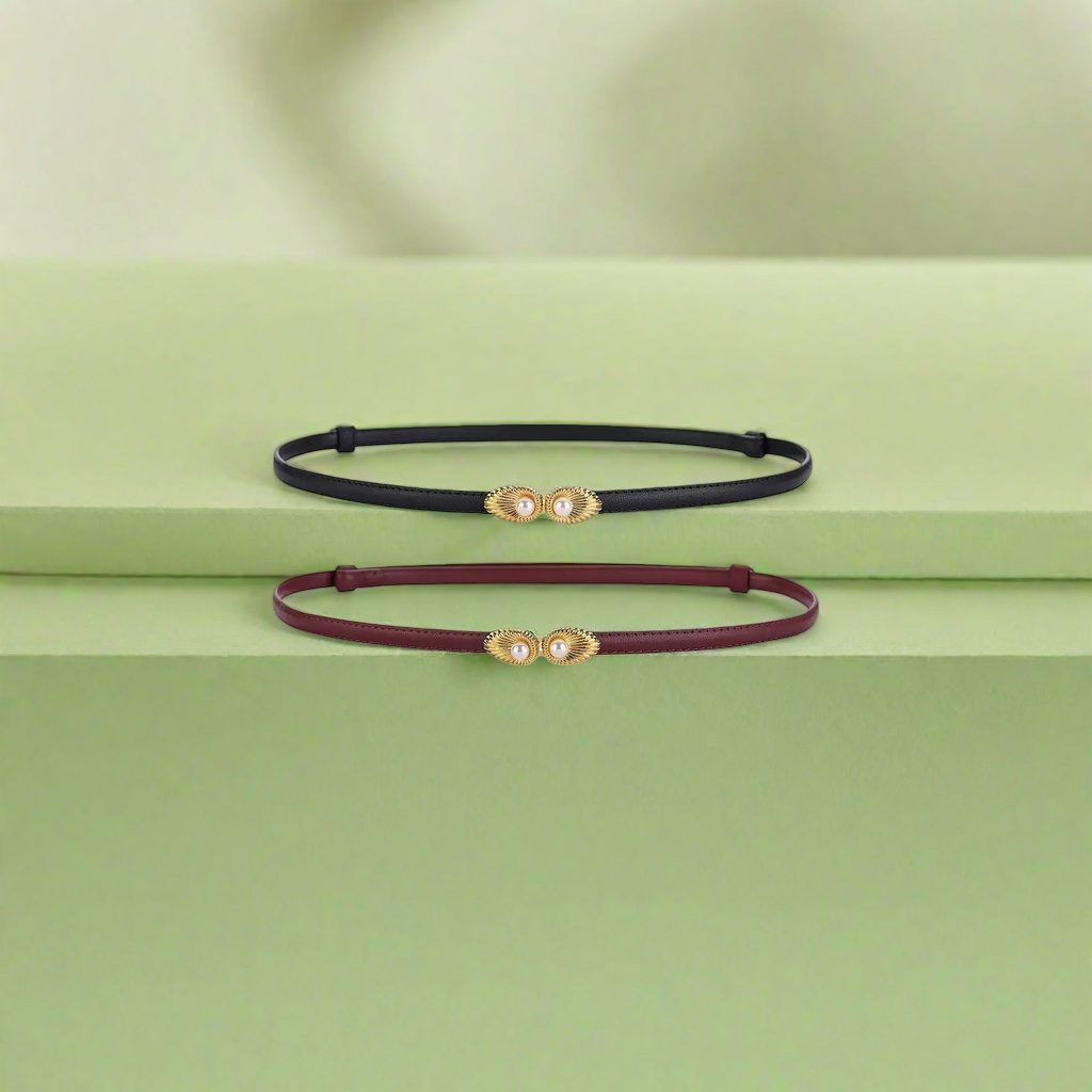 A light luxury commuter style with a wine red and black two-tone leather belt and golden shell pearl buckle Specification image