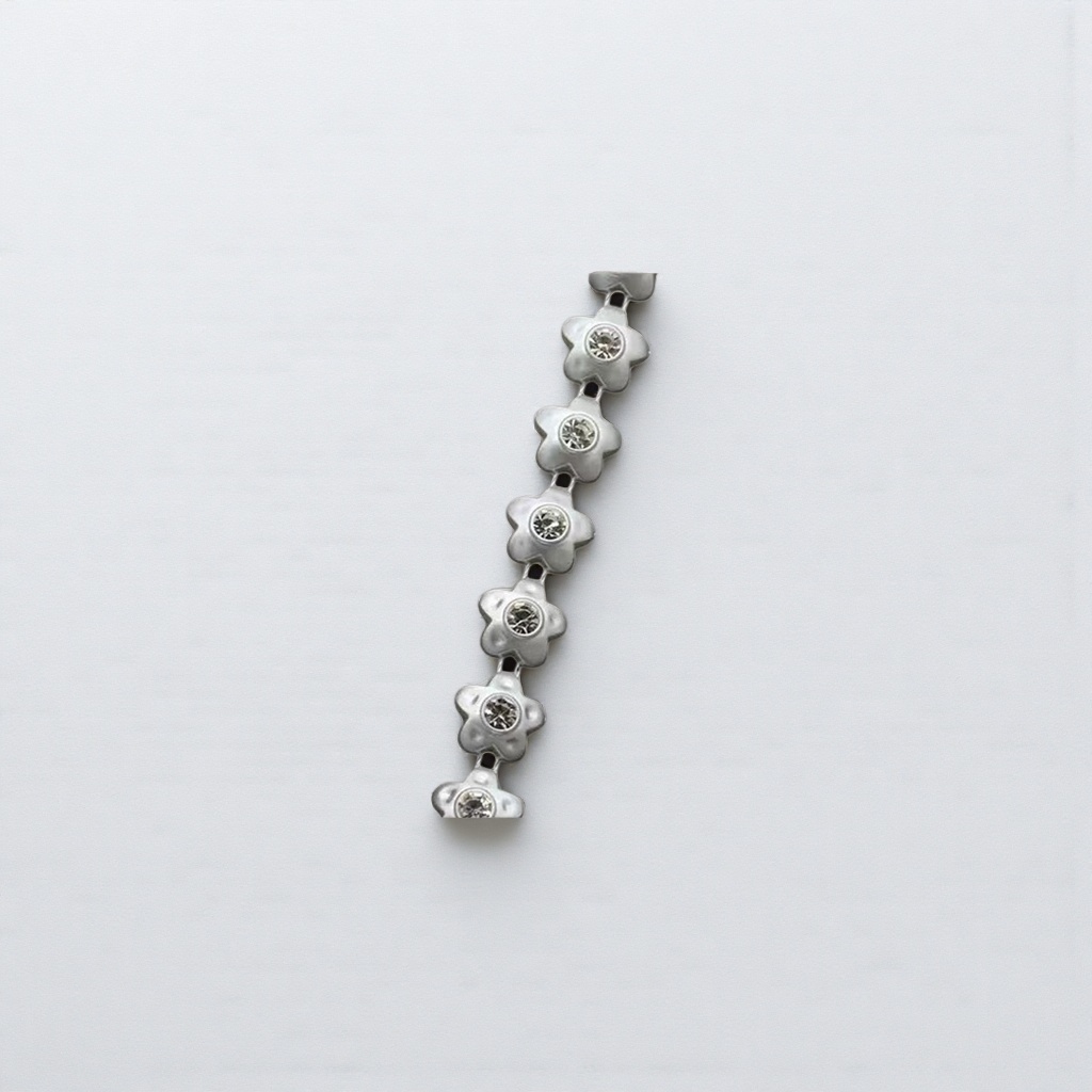 白色花朵串珠饰品 手工编织简约清新颈链手链套装图