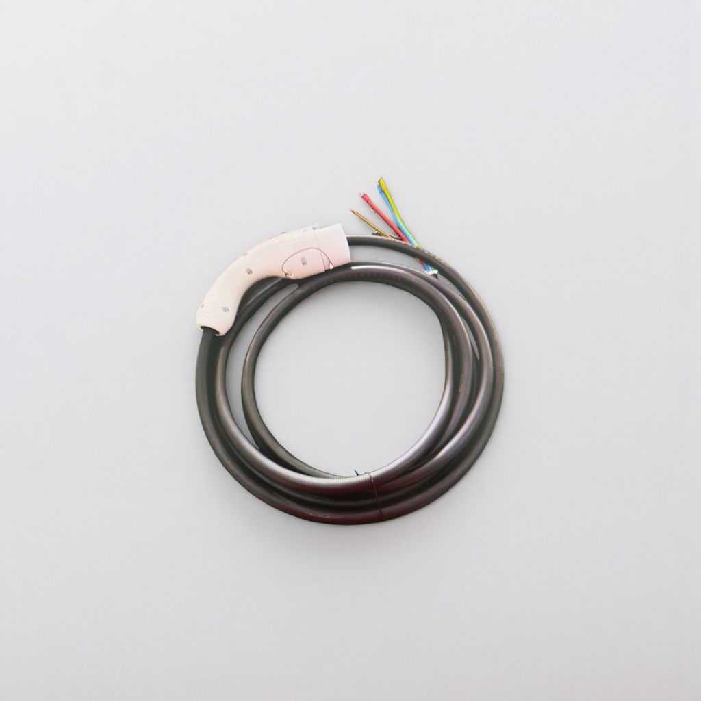The white charging gun head with black cable is a special cable for charging piles, which is safe and durable Application Scenario