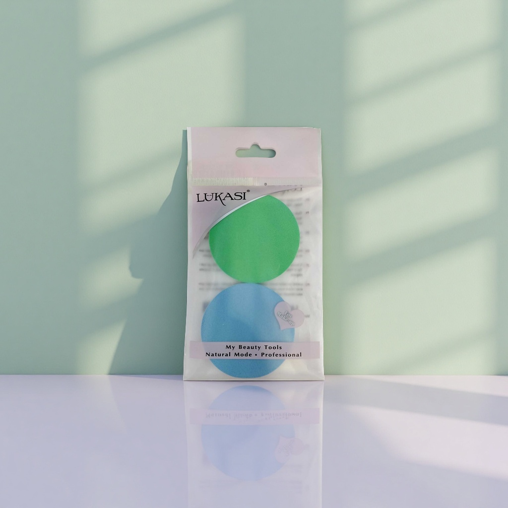 Green and blue round beauty eggs Specification image