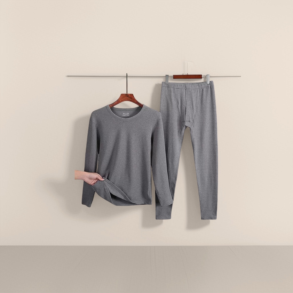 A thick grey thermal underwear set for men, a basic base layer for autumn and winter Application Scenario