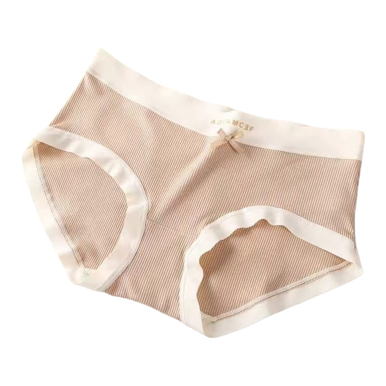 Beige striped pure cotton men's underwear is comfortable and breathable with flat corners at the four corners Item Picture
