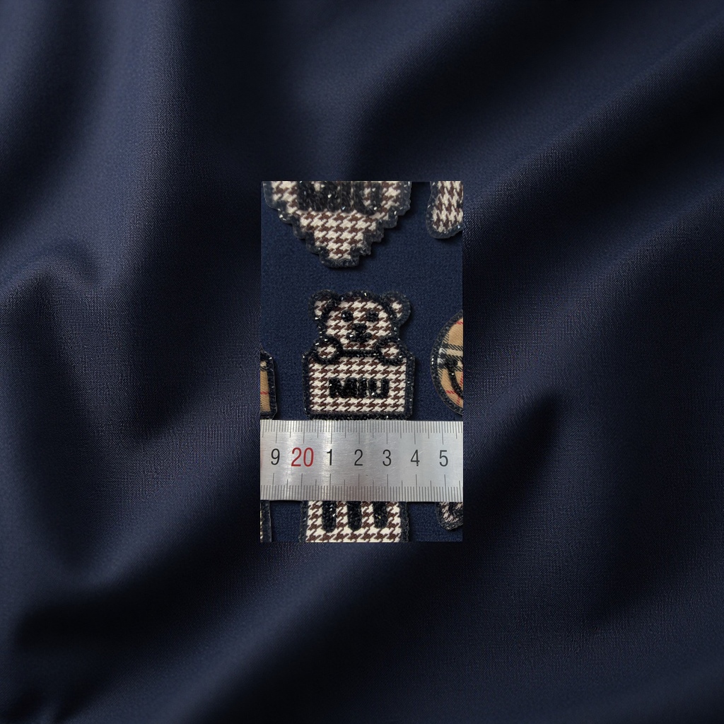 棕色格纹小熊刺绣贴布 服饰DIY装饰布料手工材料
