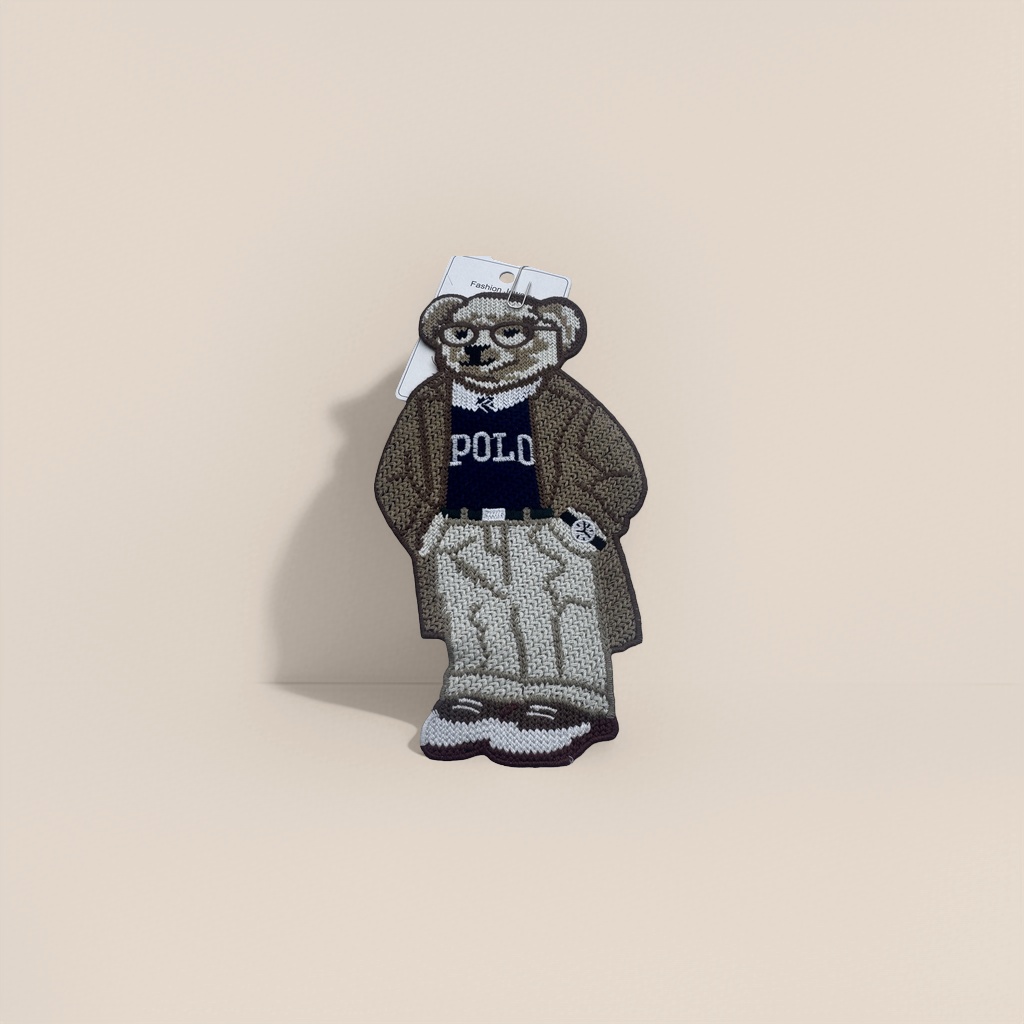 Knitted bear-shaped badge, glasses, POLO shirt, sweater coat, cartoon bear brooch Specification image