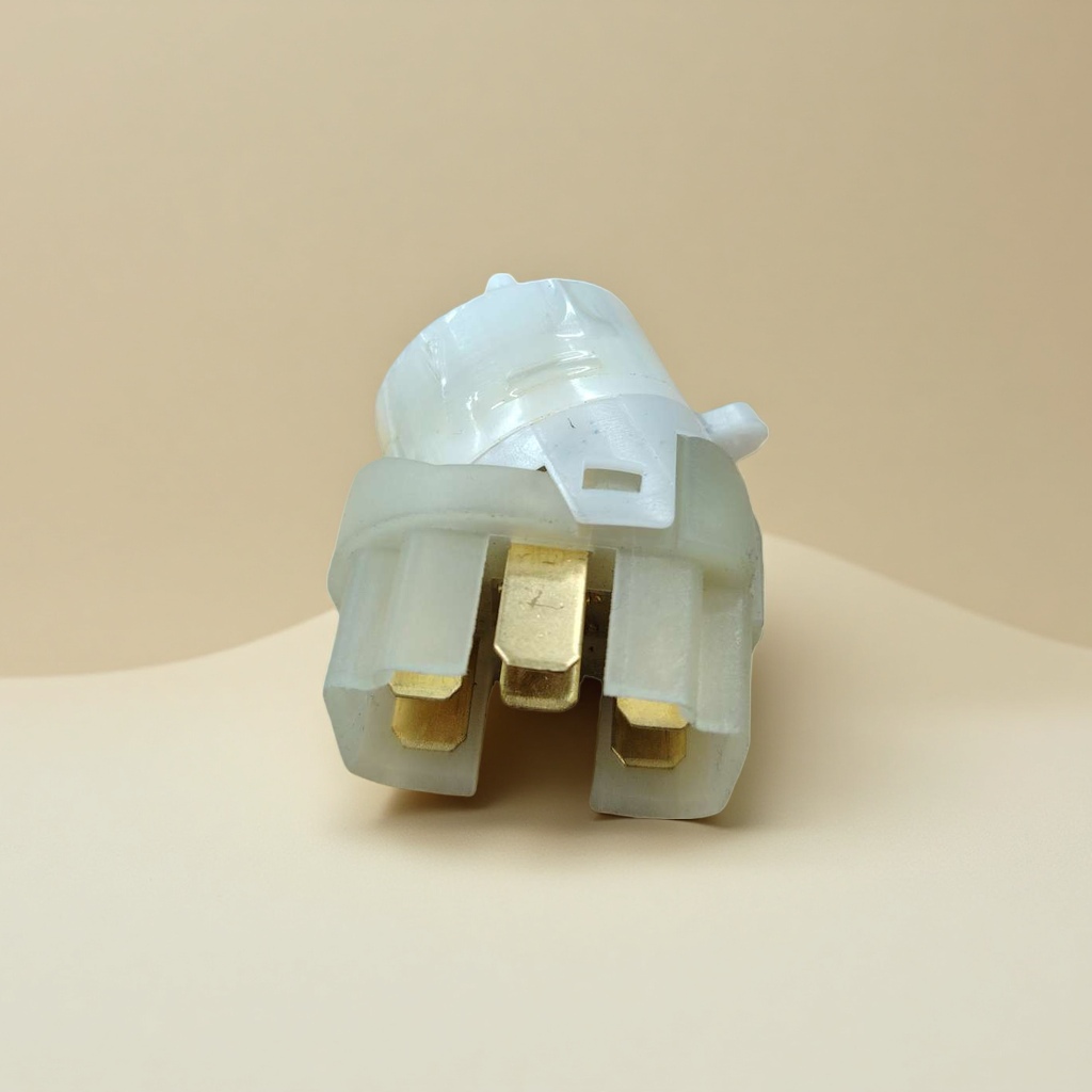 Factory direct sales of white plug lamp socket 357905865 Specification image