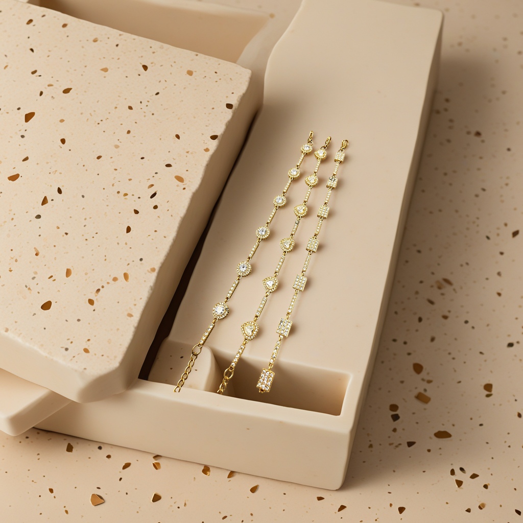Golden diamond-encrusted chain jewelry, fashionable and versatile necklace and bracelet set