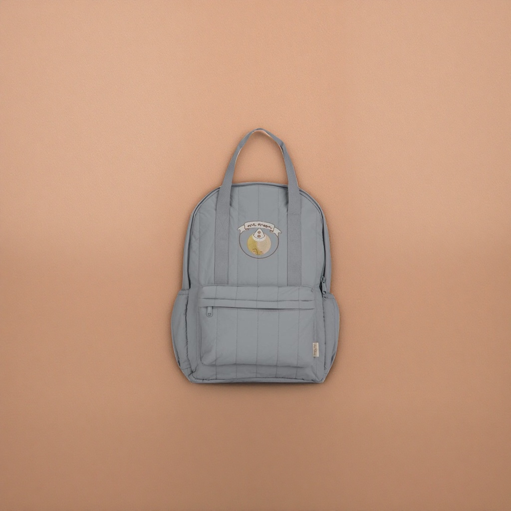 A simple and fashionable grey casual backpack, a large-capacity lightweight travel bag suitable for both men and women Specification image