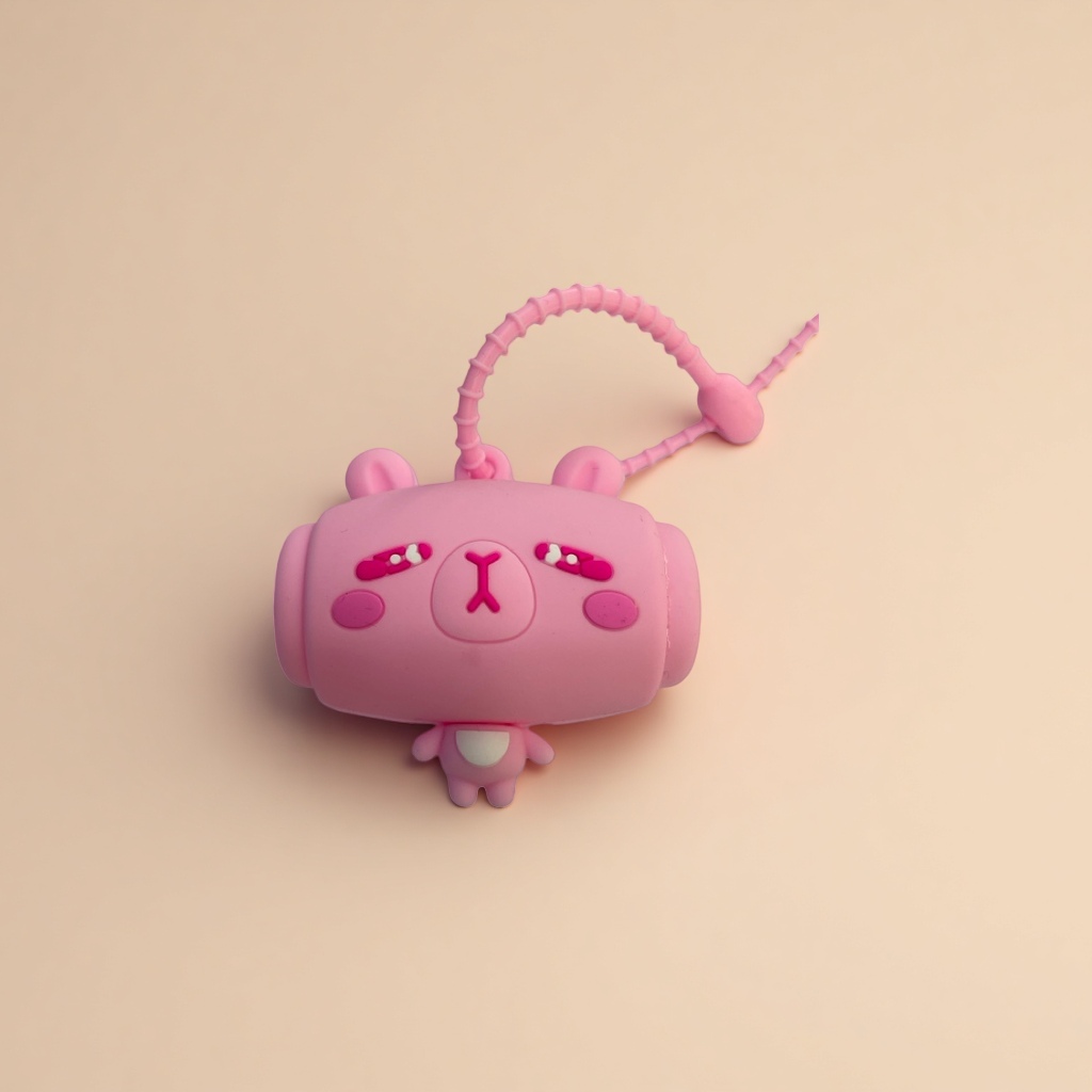 Pink cartoon bear-shaped pendant, cute plush keychain, car bag decoration Application Scenario