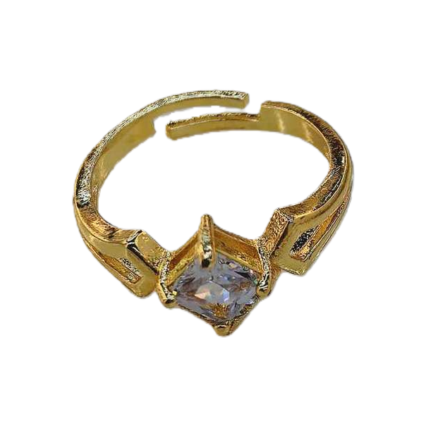 The center of the golden ring is set with transparent diamond-shaped zircon Item Picture