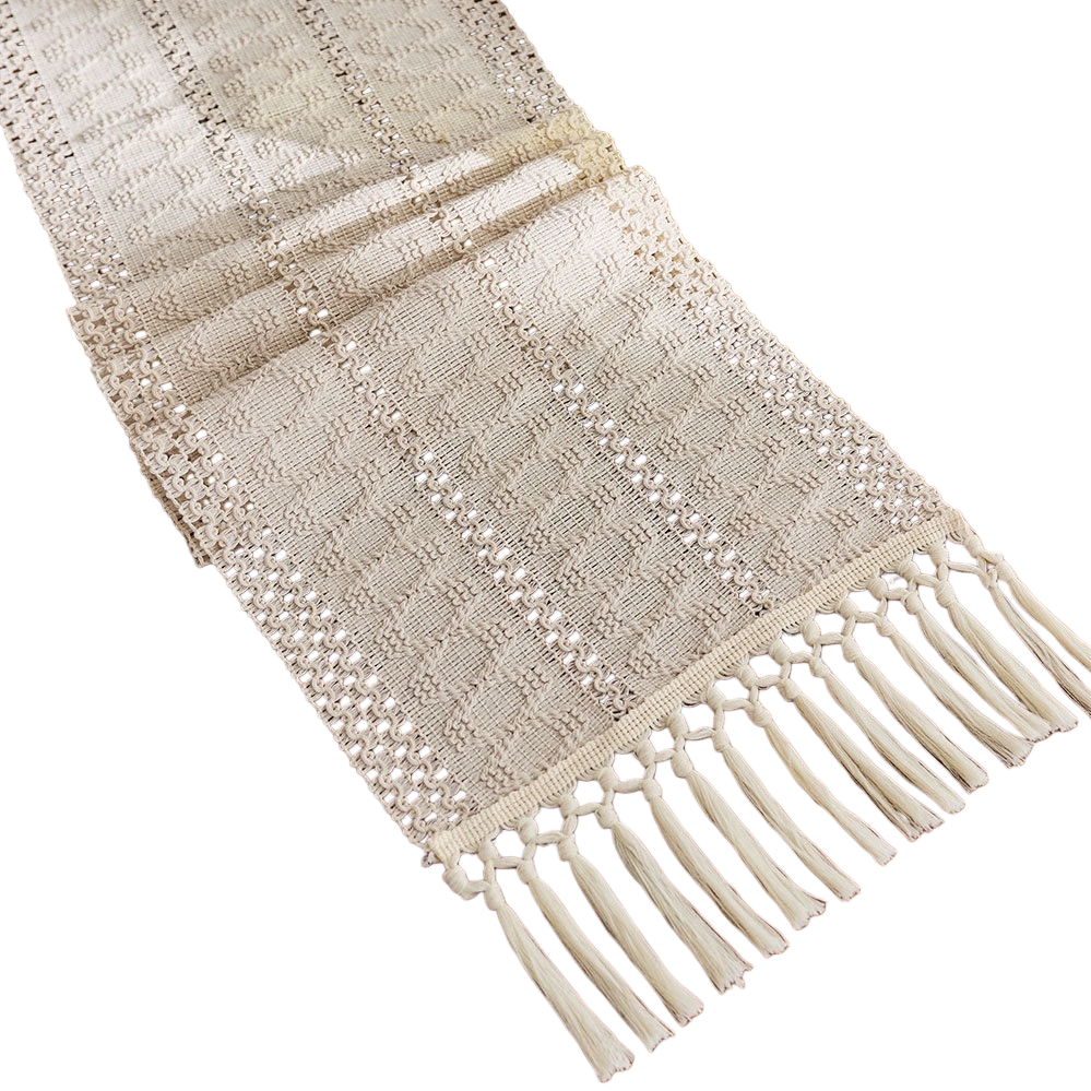 A beige crocheted tablecloth with tassels for the living room dining table decoration fabric home