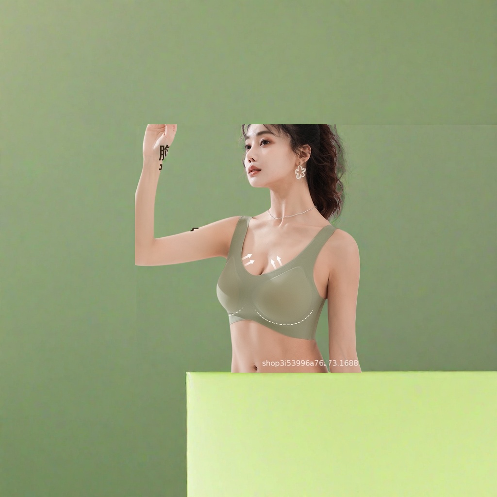 Olive green bras without underwire: Women gather in a W-shaped soft support model for a real photo Application Scenario