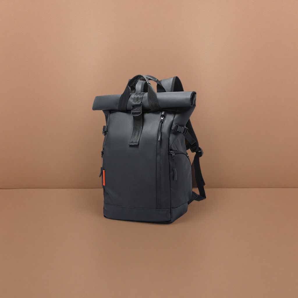 Black backpack, lightweight and large-capacity student commuting travel backpack Application Scenario