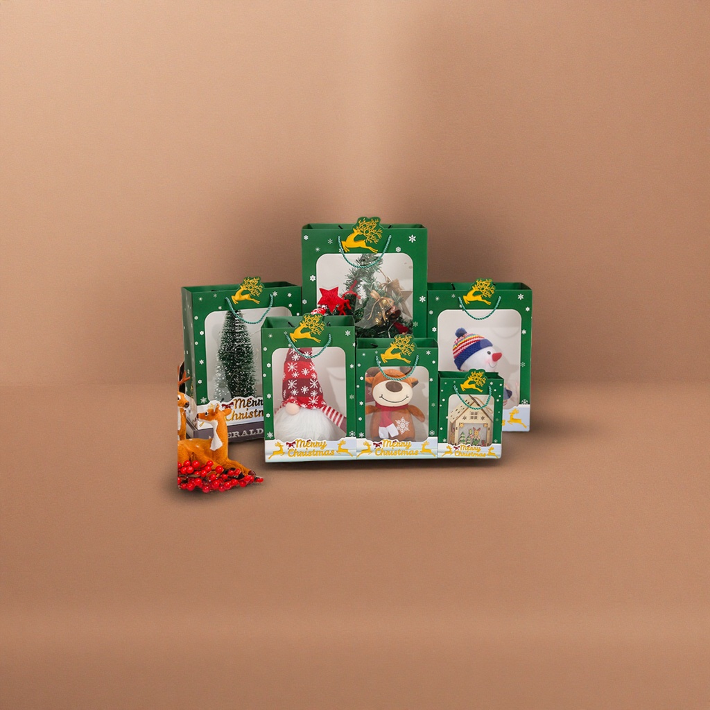 Green Christmas gift bags, festive decorative eco-friendly paper bags, large gift box packaging bags