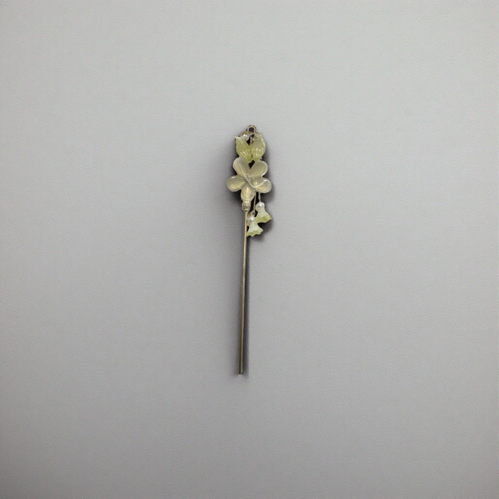 金色发簪+花朵装饰产品图