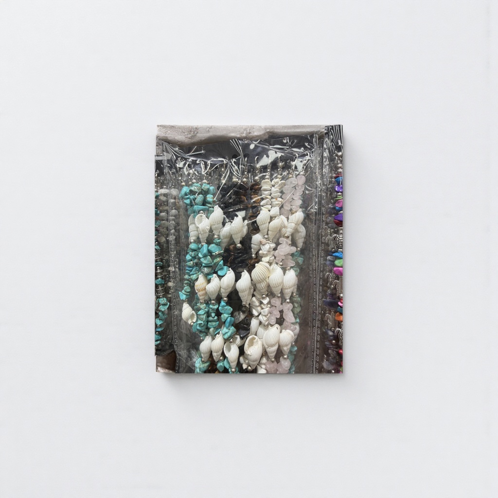 Colorful shell beaded jewelry, hand-woven ocean-style necklace and bracelet set, national trend