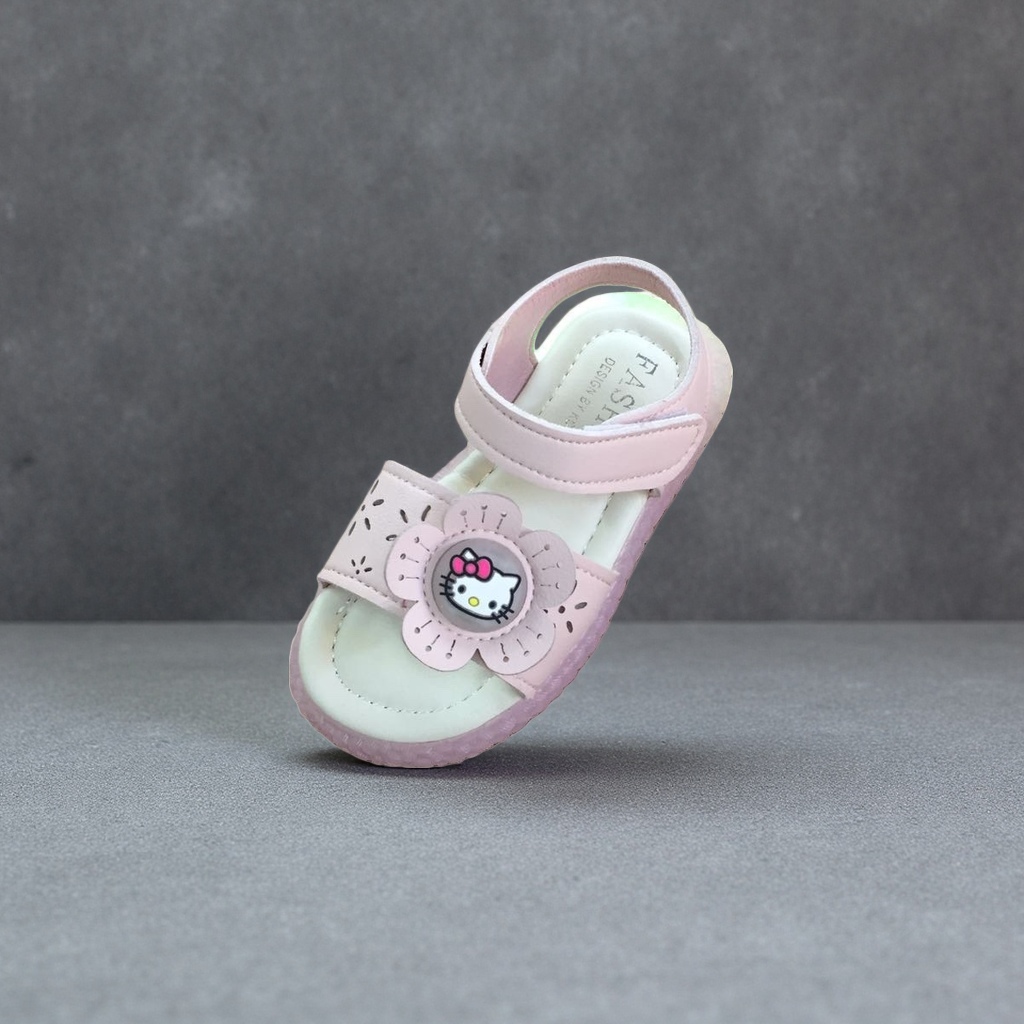 粉色Hello Kitty发光凉鞋女童夏季透气防滑舒适休闲