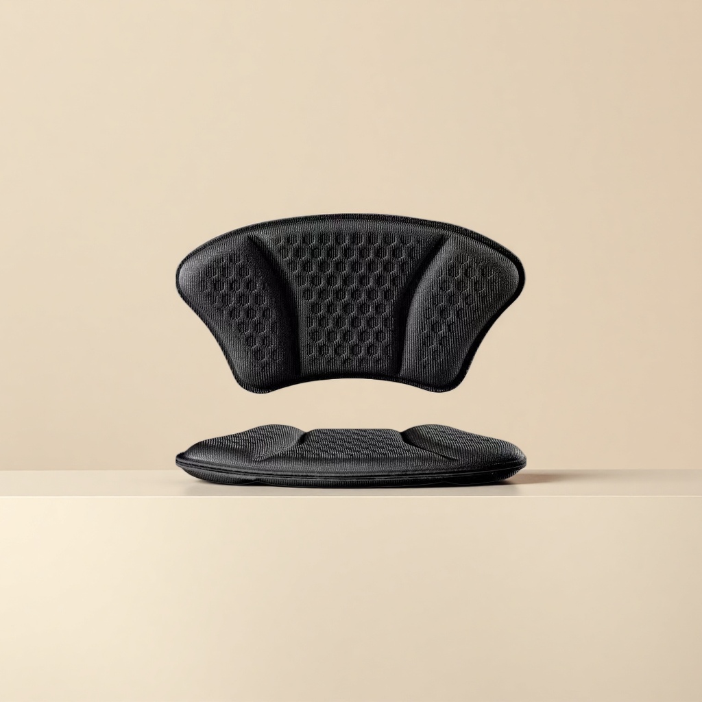 The black honeycomb texture insole is breathable, shock-absorbing, anti-slip and provides comfortable arch support details Picture
