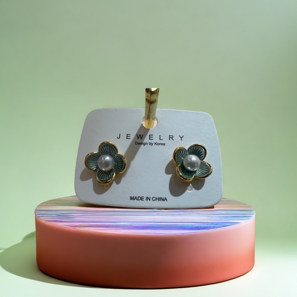 Green flower pearl stud earrings are fashionable and simple women's earrings