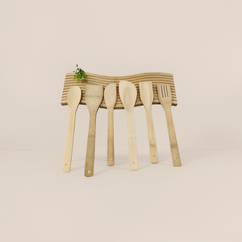 Light-colored bamboo kitchenware set, eco-friendly and natural wooden kitchenware including cutting boards, spatulas and spoons details Picture