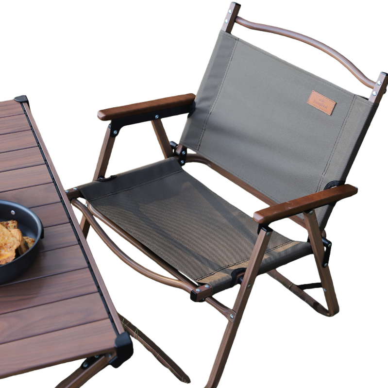 The green canvas folding chair is portable and lightweight for outdoor use, suitable for sitting or lying down, and can be used for camping on a home balcony Item Picture