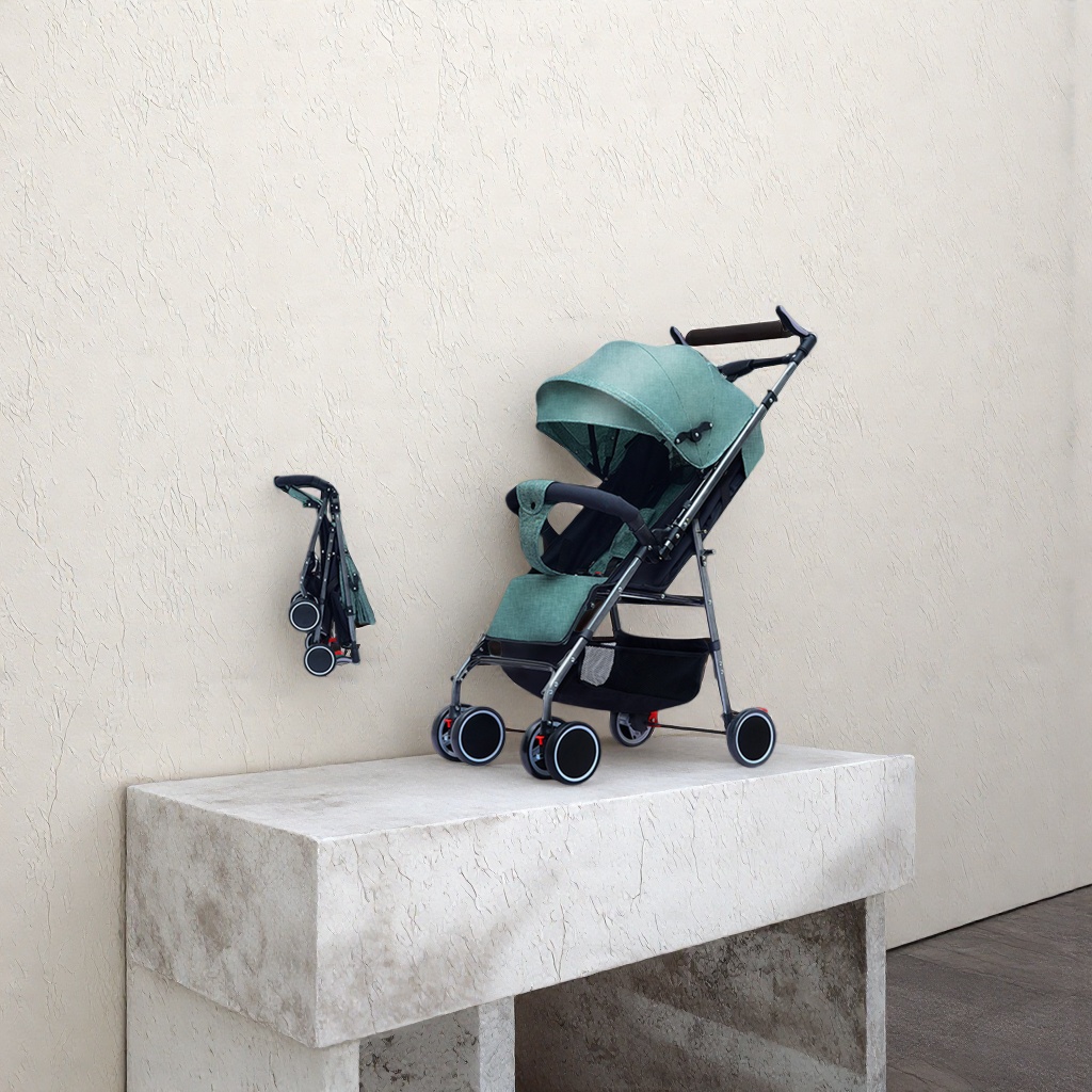 The green baby stroller is lightweight, foldable, suitable for both sitting and lying down, and features a shock-absorbing safety belt with five points details Picture