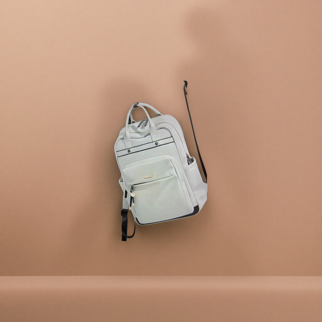 This white backpack is simple and versatile. It's a lightweight, large-capacity, fashionable and casual backpack for students' commuting