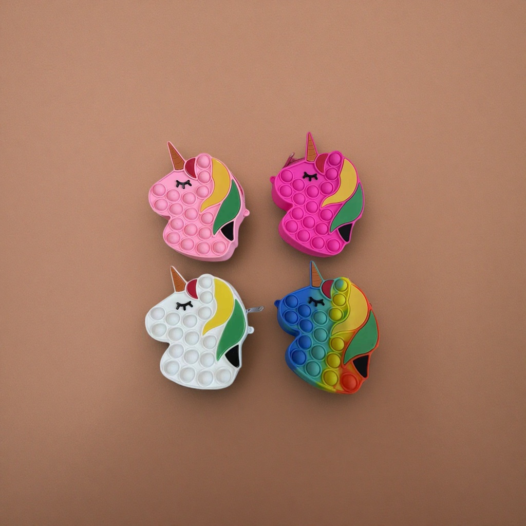 The colorful unicorn-shaped bubble toy bag is a safe and non-toxic educational bubble toy for children Application Scenario