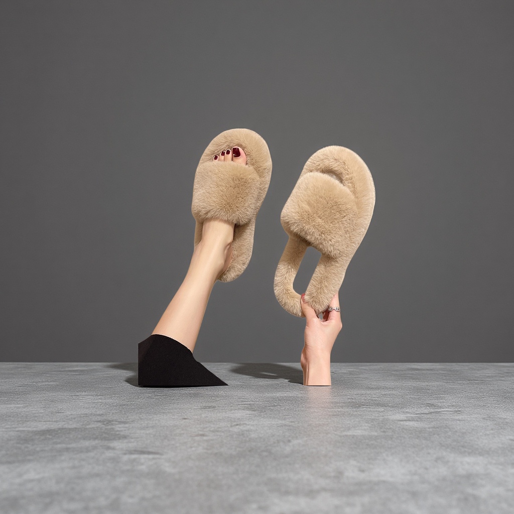 Beige thickened plush slippers for women, indoor home thermal cotton slippers