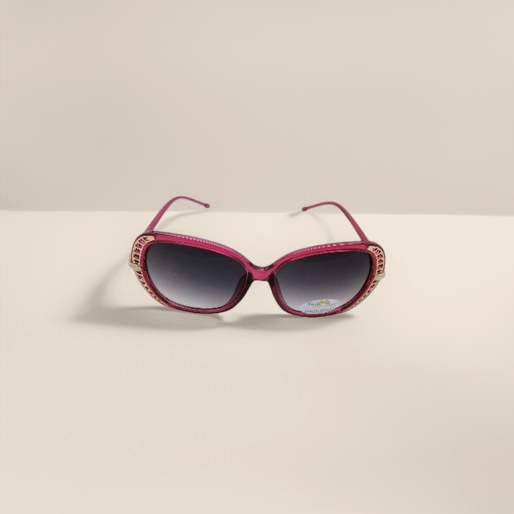 Rose red diamond-encrusted sunglasses for fashionable women, UV protection polarizing glasses Application Scenario