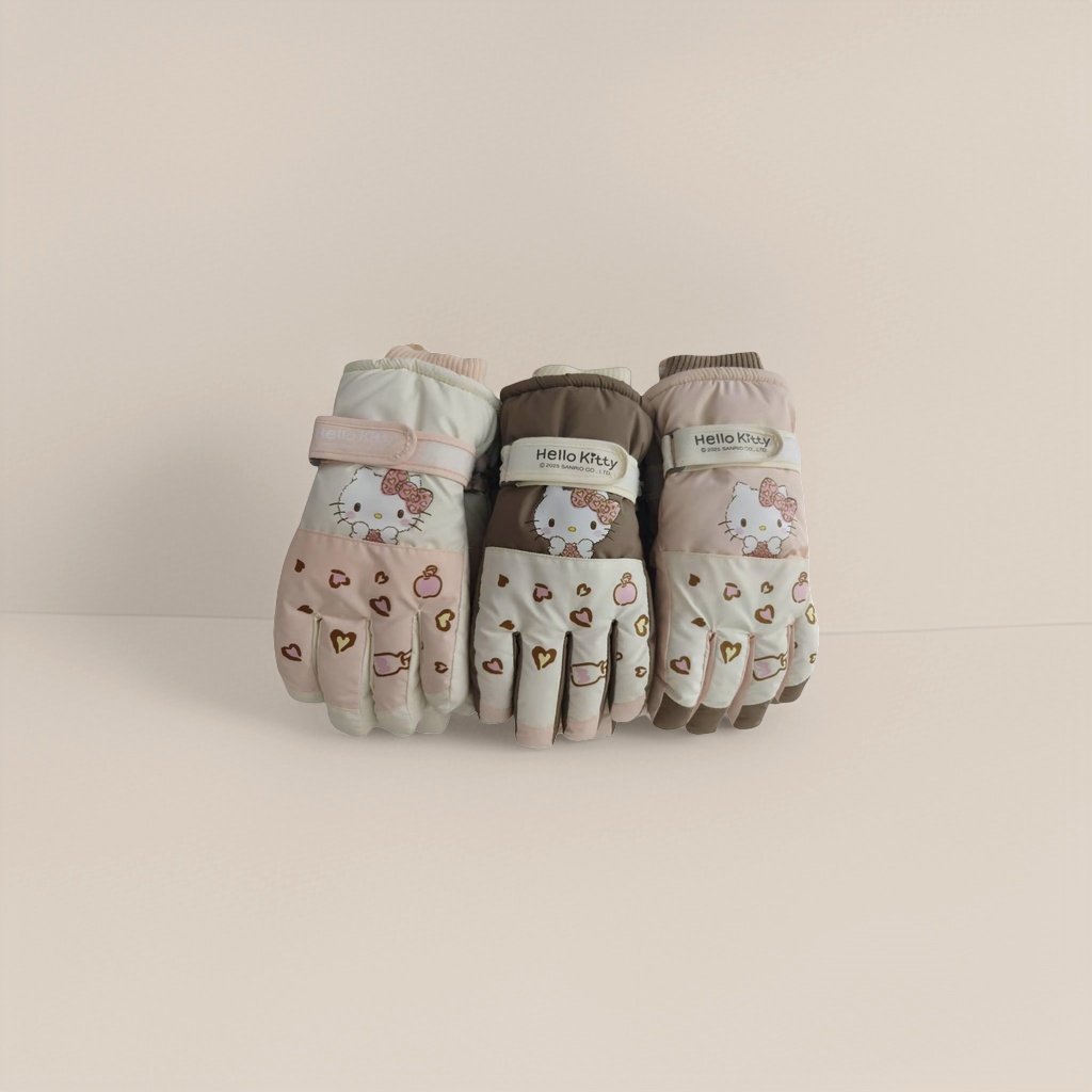 Three pairs of pink and beige patchwork Hello Kitty children's warm gloves, officially authorized by Hello Kitty details Picture