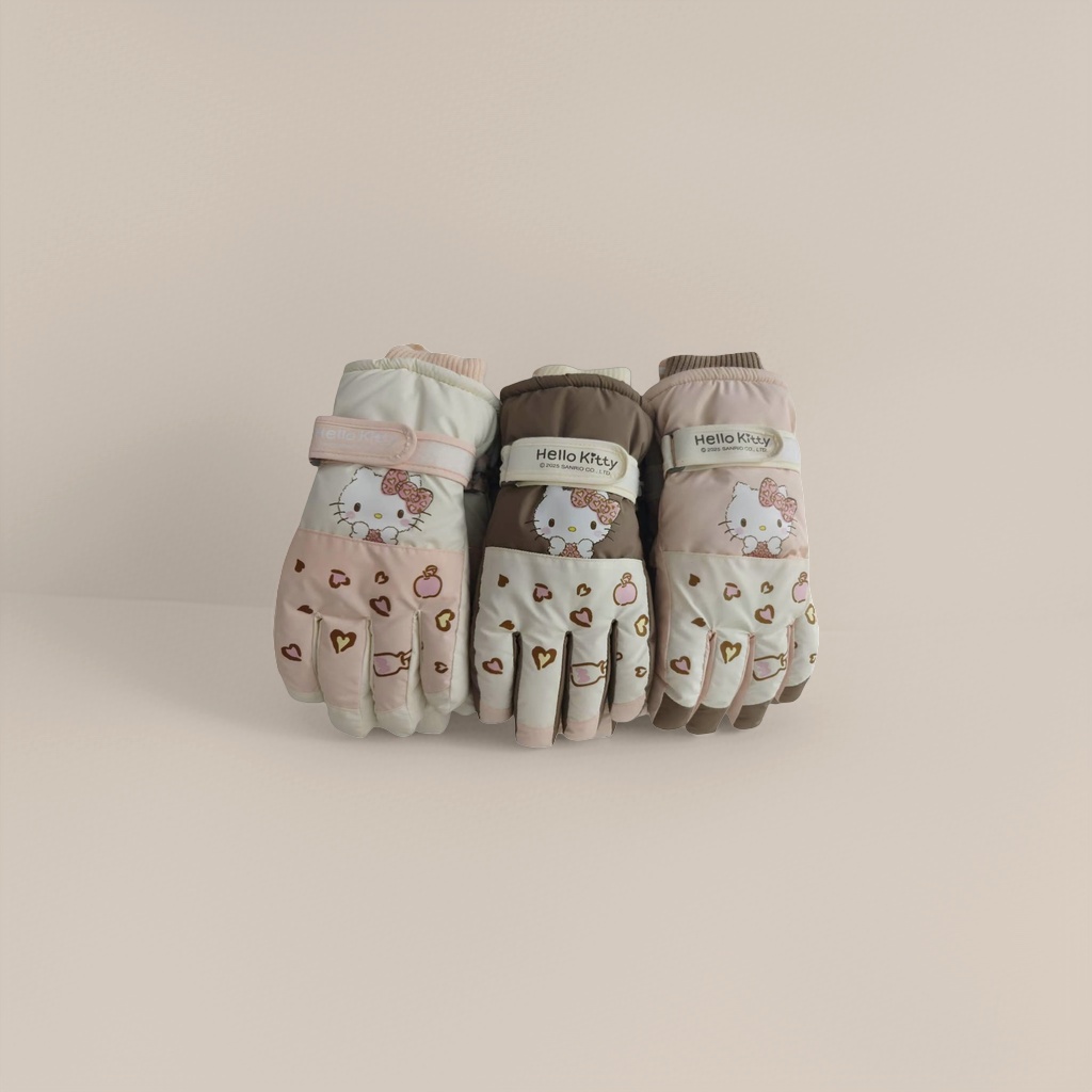 Three pairs of pink and beige patchwork Hello Kitty children's warm gloves, officially authorized by Hello Kitty Application Scenario