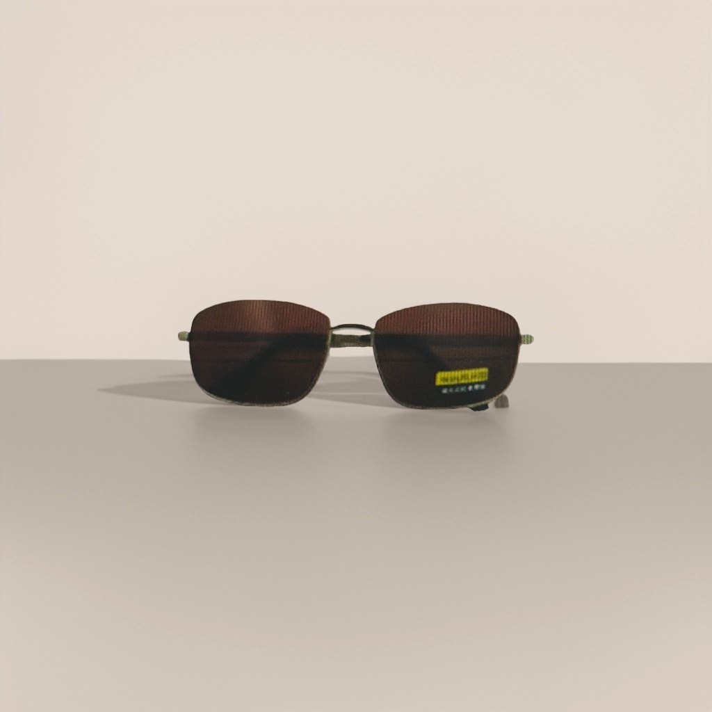 Brown square sunglasses are fashionable and versatile, with UV protection and polarized light Specification image