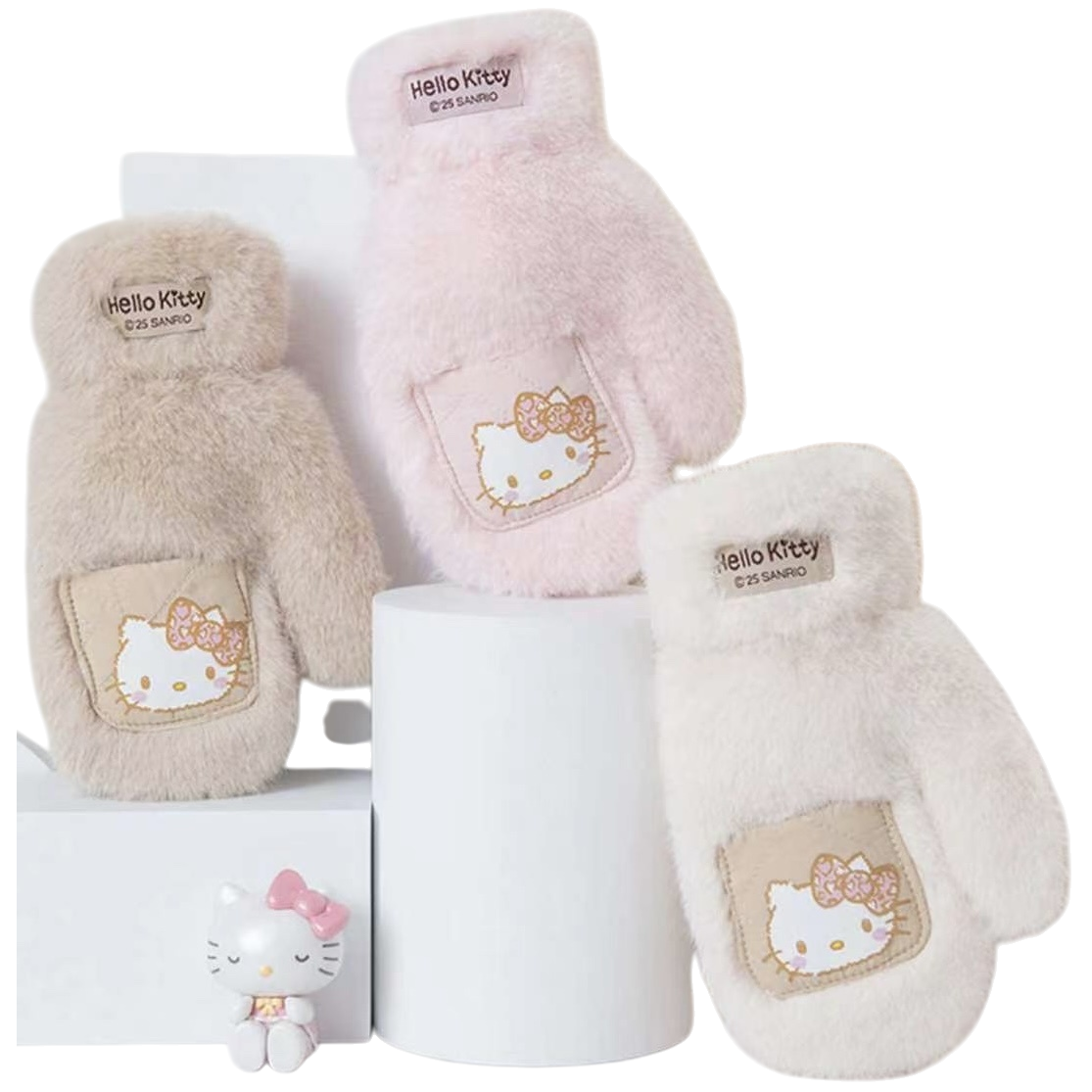 Hello Kitty embroidered pocket, pink, beige, white plush gloves with brand label small ornaments Item Picture