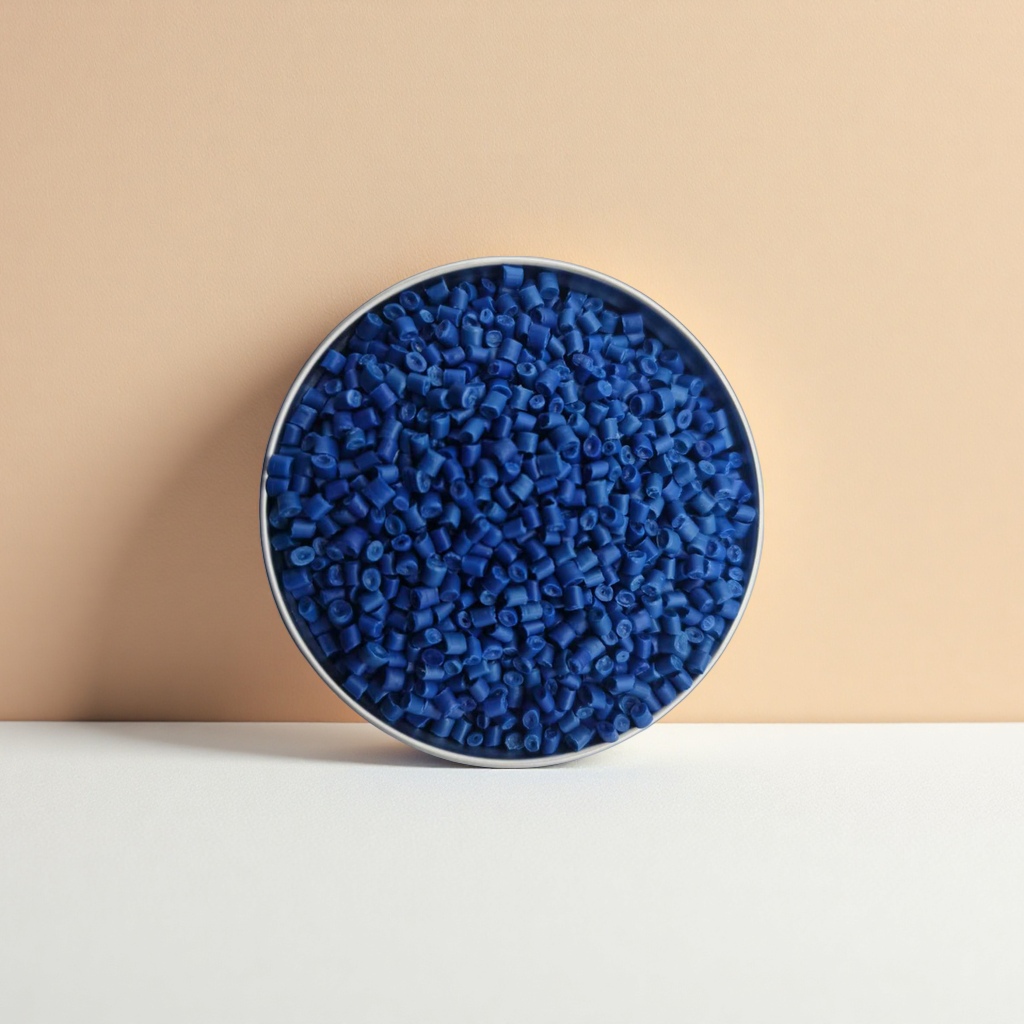 Blue granular plastic particles, general-purpose PP PE raw materials, environmentally friendly and malleable industrial materials