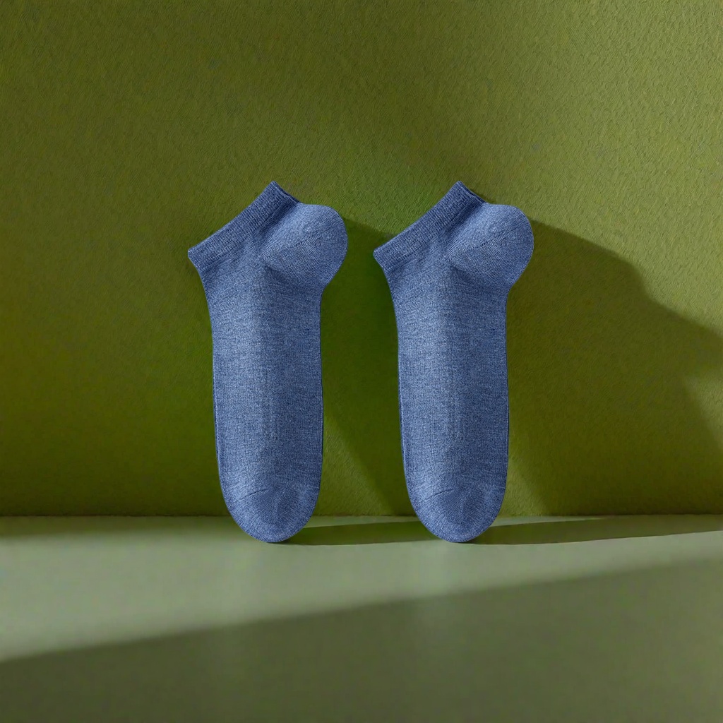 Blue bamboo fiber short socks, breathable and sweat-absorbent, made of pure cotton blend, unisplicate details Picture