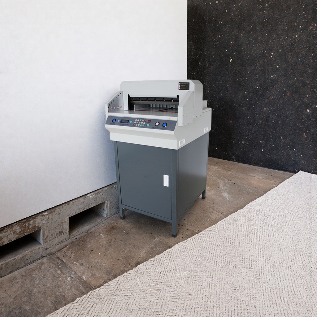 White paper cutter, manual office paper cutter, A4 paper dedicated paper cutter, desktop practical tool Application Scenario