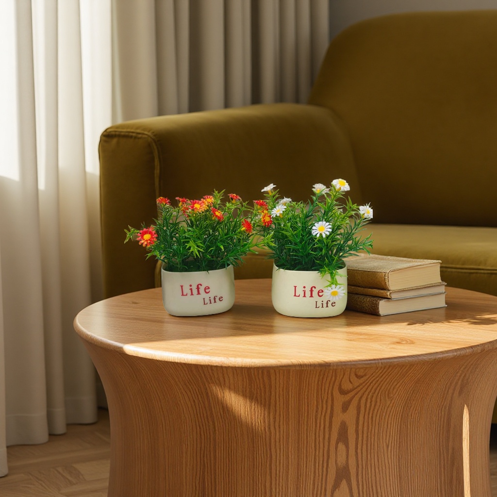The beige artificial flower pot set pairs artificial flowers with simple home decoration