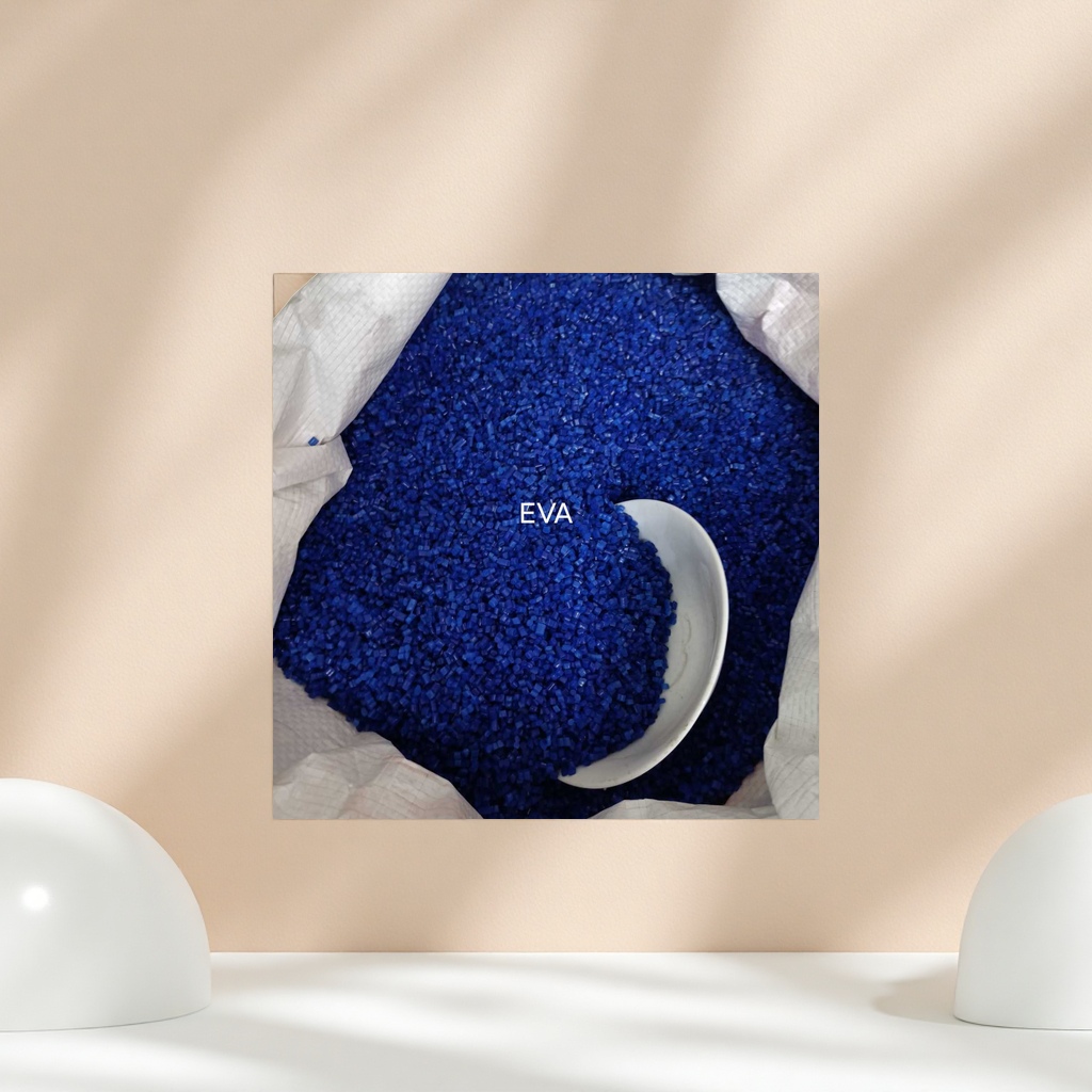 Blue EVA particles, environmentally friendly, non-toxic and anti-slip pad special material, 3mm round particles Specification image
