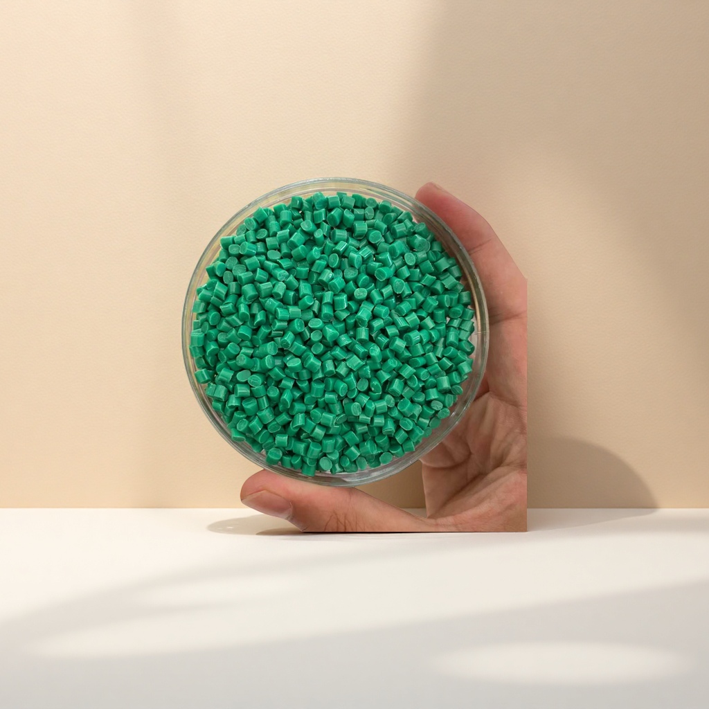 Green plastic pellets, environmentally friendly recycled materials, PPPE pellets, industrial raw materials details Picture