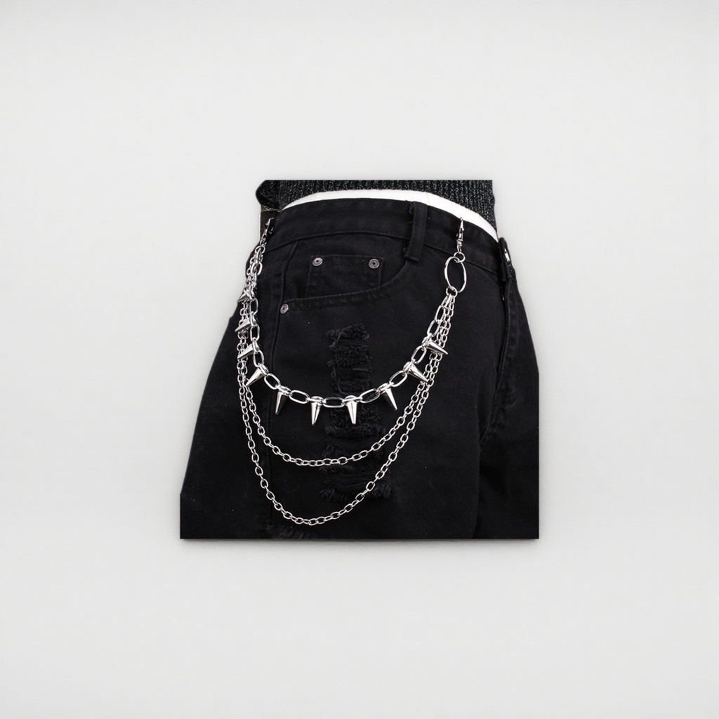 Silver rivet chain waist chain is a fashionable and individual waist accessory for women to match Application Scenario