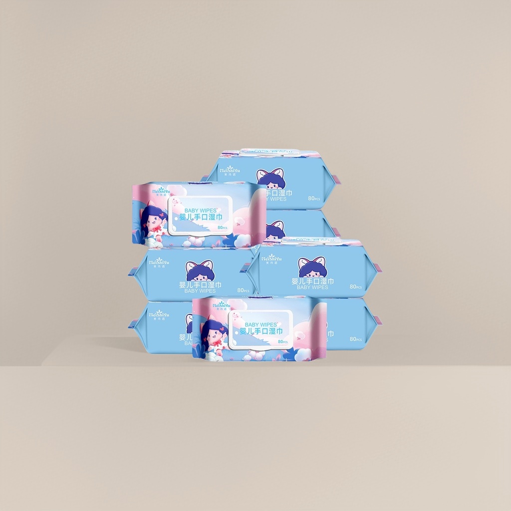 The blue packaging baby hand and mouth special wet wipes are gentle and alcohol-free, suitable for wiping the face and hands Application Scenario