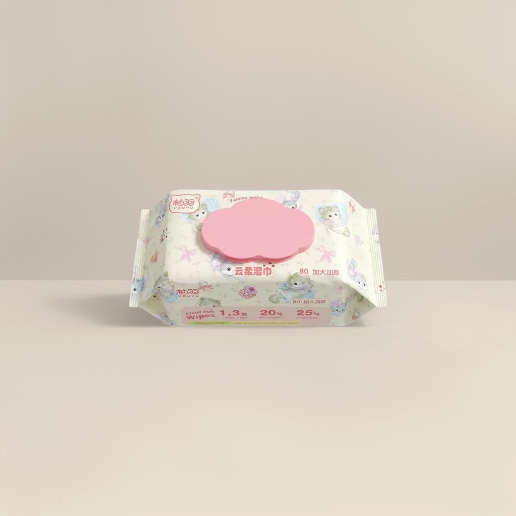 The pink cloud-shaped lid of the cloud soft wet wipes is soft and skin-friendly, suitable for babies Specification image